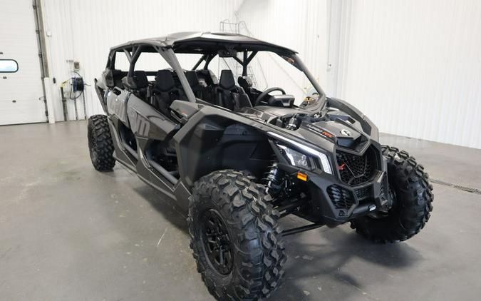 2024 Can-Am® Maverick X3 MAX X ds Turbo RR Triple Black