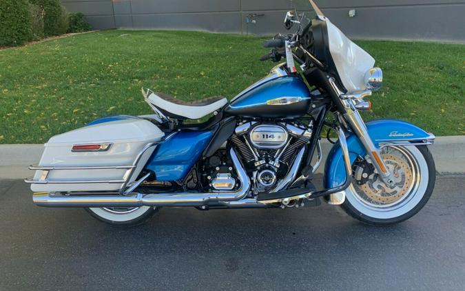 2021 Harley-Davidson Electra Glide Revival™ Hi-Fi Blue/Birch White