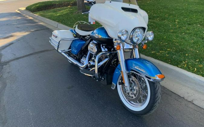 2021 Harley-Davidson Electra Glide Revival™ Hi-Fi Blue/Birch White