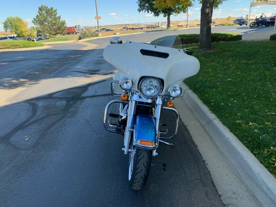 2021 Harley-Davidson Electra Glide Revival™ Hi-Fi Blue/Birch White