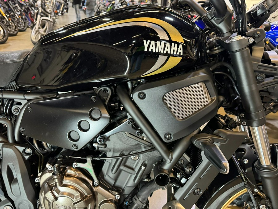 2023 Yamaha XSR700