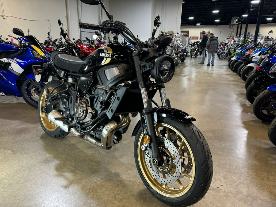 2023 Yamaha XSR700