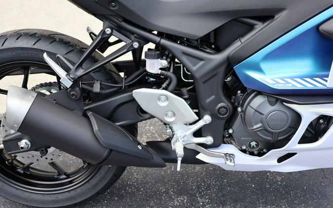 2025 Yamaha YZF R3 ABS