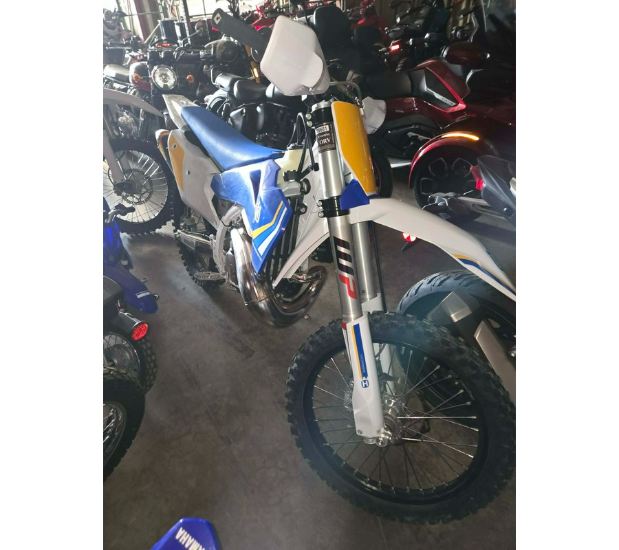 2025 Husqvarna TX 300