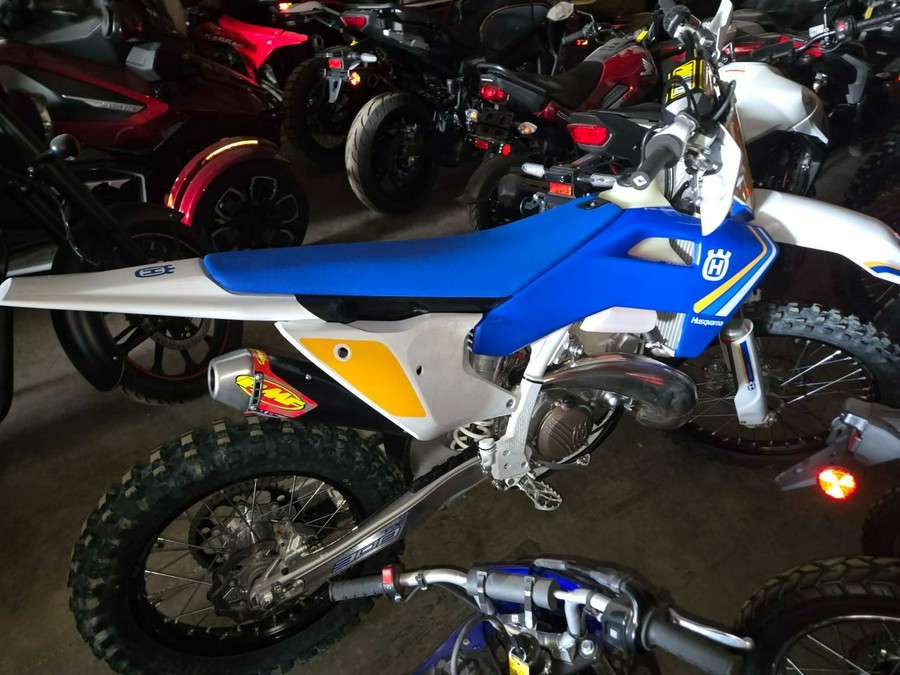 2025 Husqvarna TX 300