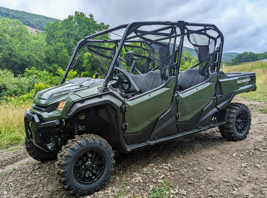 2023 Honda PIONEER 1000-6 Deluxe Crew