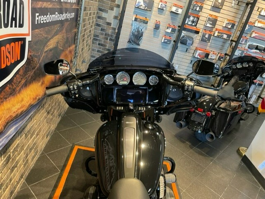 2022 Harley-Davidson Street Glide Special