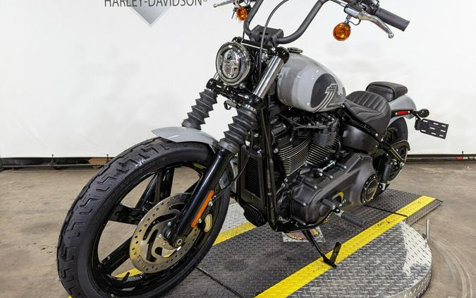 2024 Harley-Davidson Street Bob 114 Billiard Gray