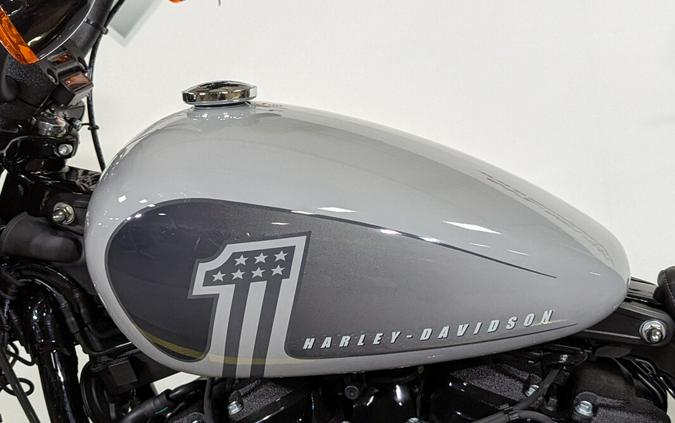 2024 Harley-Davidson Street Bob 114 Billiard Gray