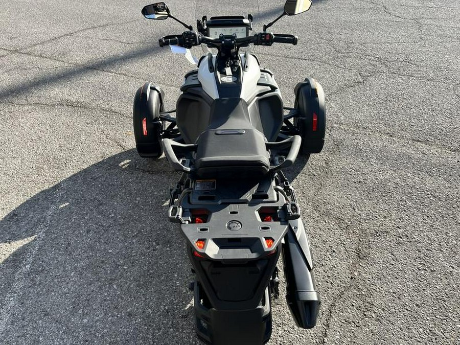 2025 Can-Am® Canyon