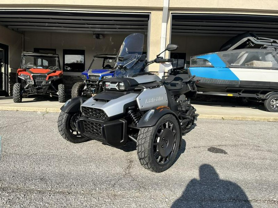 2025 Can-Am® Canyon