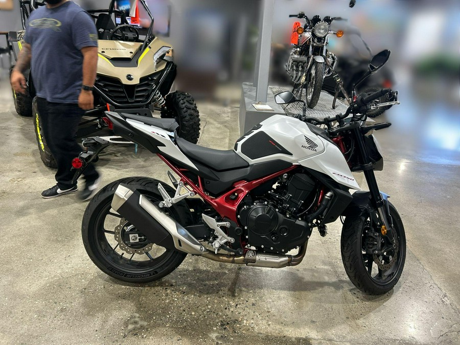 2025 Honda CB750 HORNET