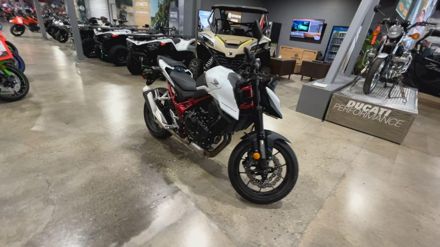 2025 Honda CB750 HORNET