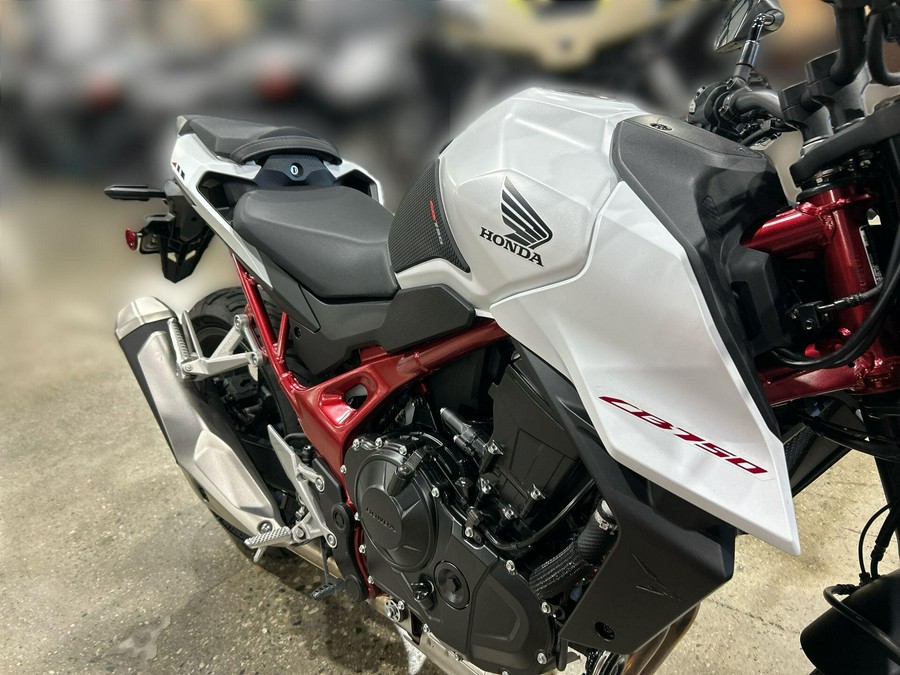 2025 Honda CB750 HORNET