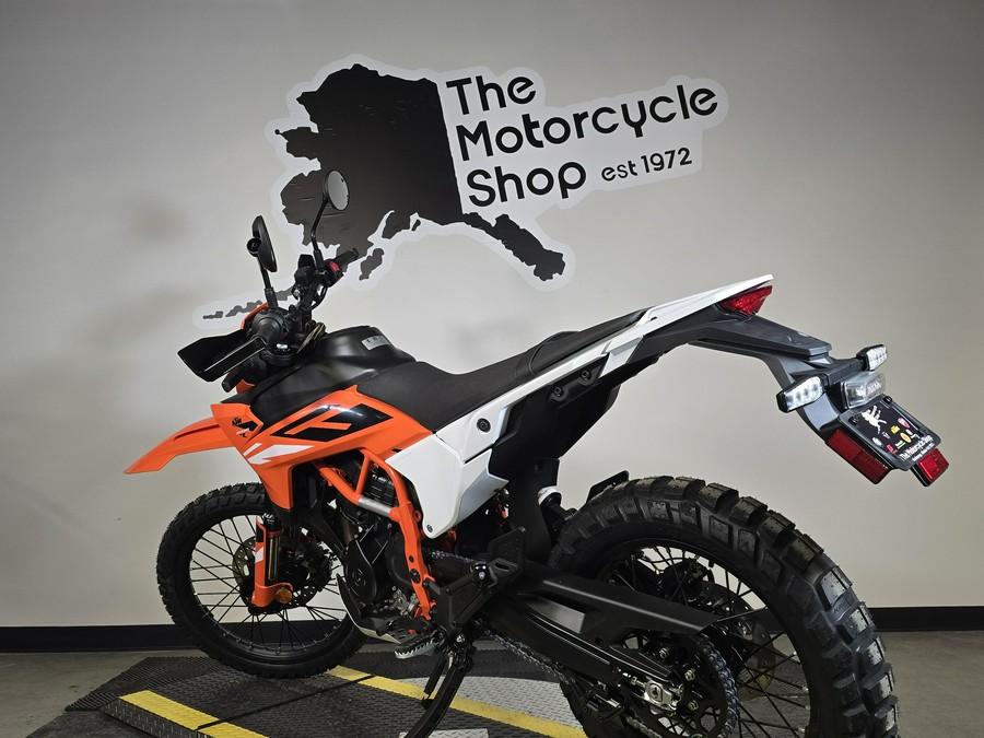 2026 KTM 390 ENDURO R