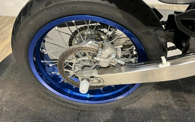 2020 Suzuki Motor of America Inc. DR-Z400SM