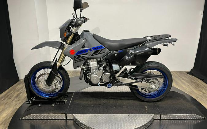 2020 Suzuki Motor of America Inc. DR-Z400SM