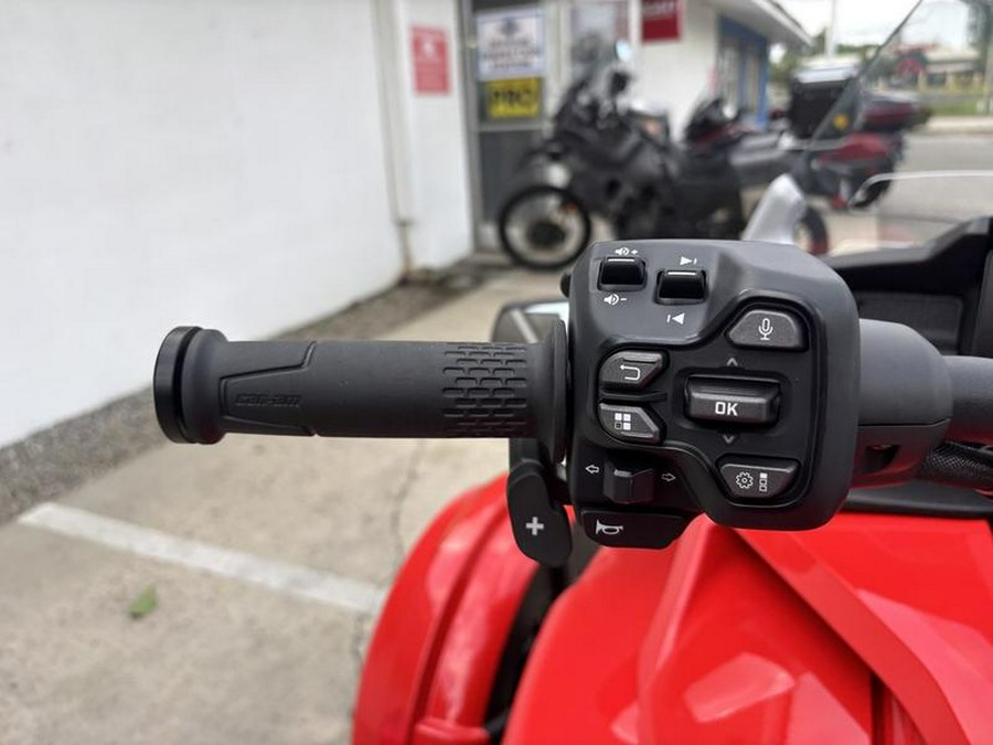 2025 Can-Am® SPYDER F3 LTD 1330 SE6