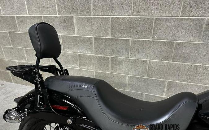 2017 Harley-Davidson® FXDB - Street Bob®