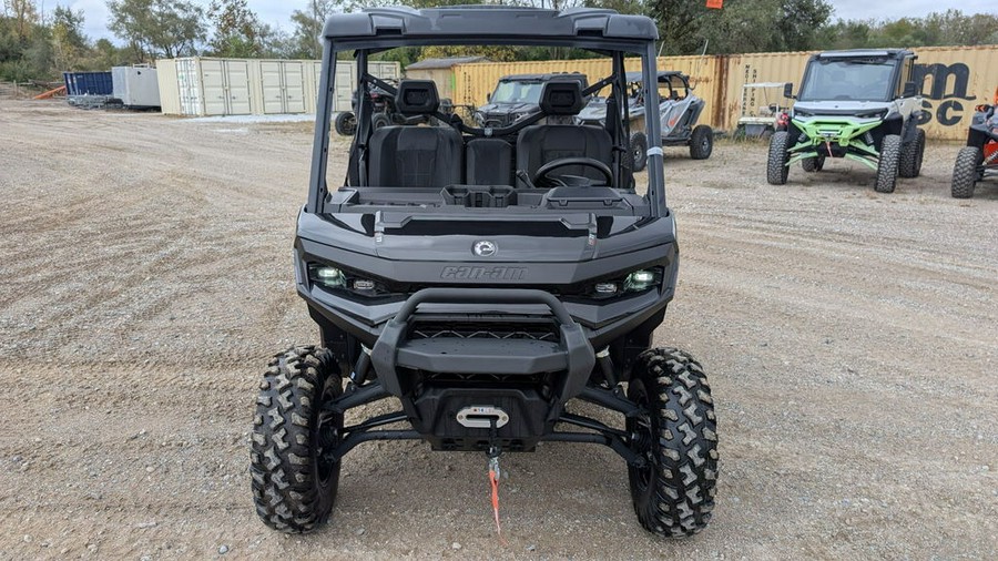 2026 Can-Am Defender XT HD11