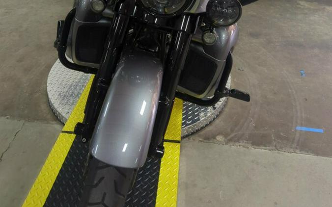 2019 Harley-Davidson® CVO™ Limited Magnetic Gray Fade