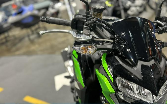 2024 Kawasaki Z900 SE ABS