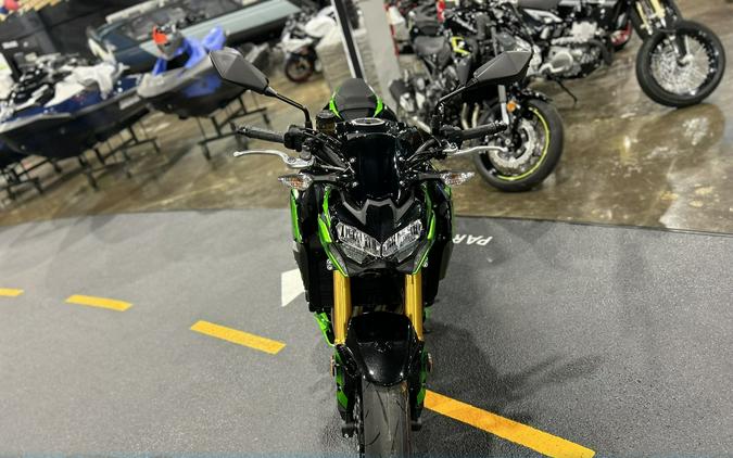 2024 Kawasaki Z900 SE ABS