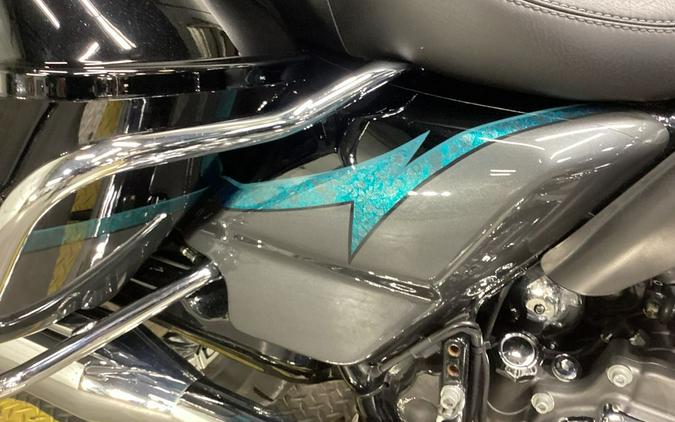 2015 Harley-Davidson® FLHTKSE - CVO™ Limited