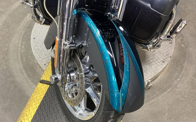 2015 Harley-Davidson® FLHTKSE - CVO™ Limited