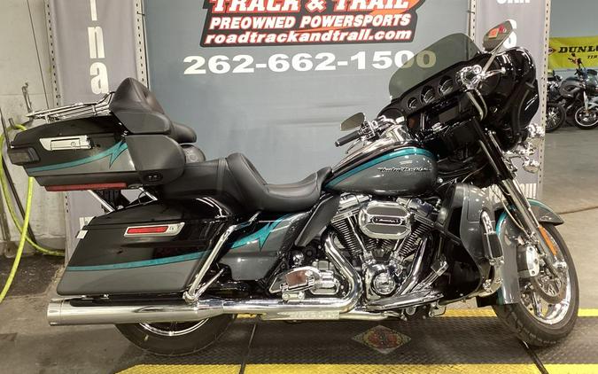 2015 Harley-Davidson® FLHTKSE - CVO™ Limited