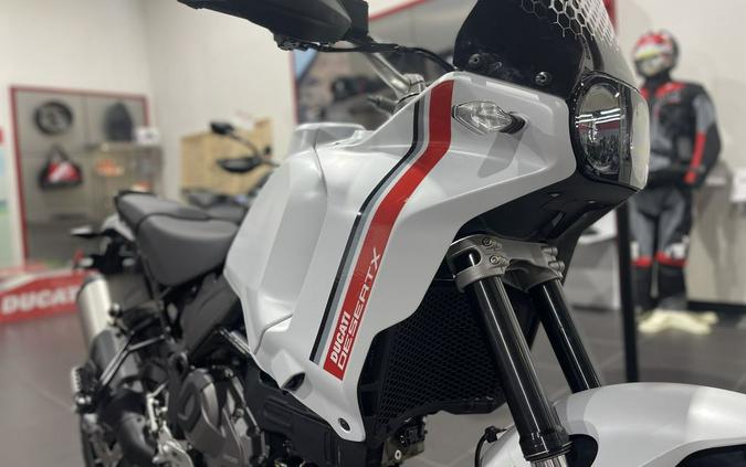 2025 Ducati DesertX - 012079