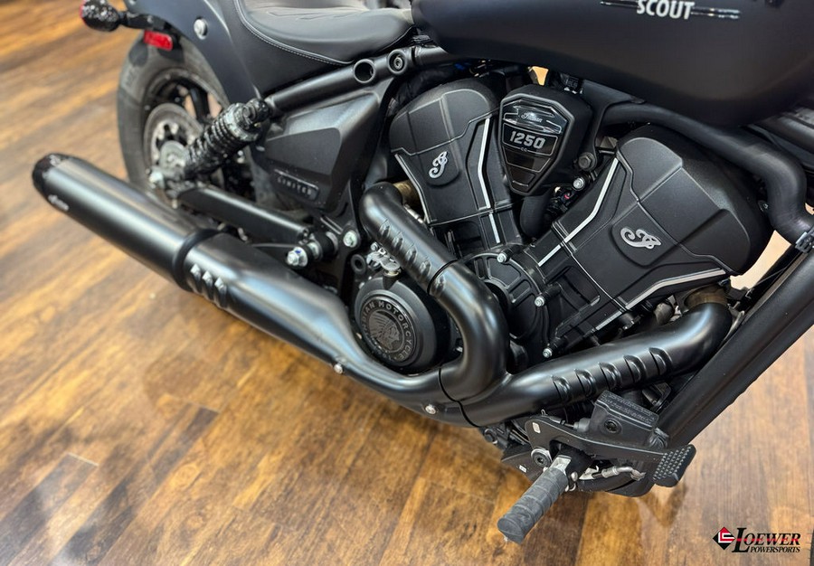 2025 Indian Motorcycle® Sport Scout® Limited Black Smoke