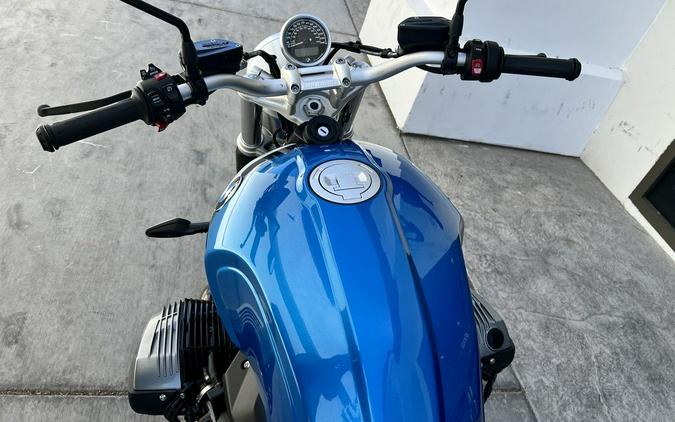 2022 BMW R nineT Scrambler 719 Cosmic Blue Metallic / Light White