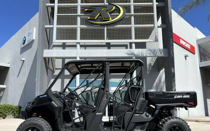 2026 Can-Am® Defender MAX XT HD11 With 10.25 in.display