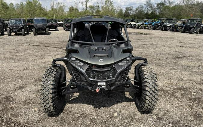 2026 Can-Am Maverick R X rc