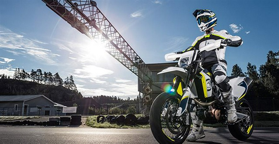 2017 Husqvarna 701 Supermoto