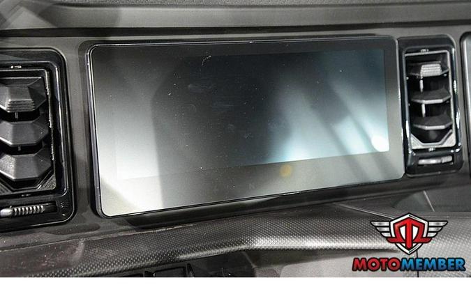 2026 Can-Am Defender MAX XT CAB HD11 With 10.25 in. Infotainment