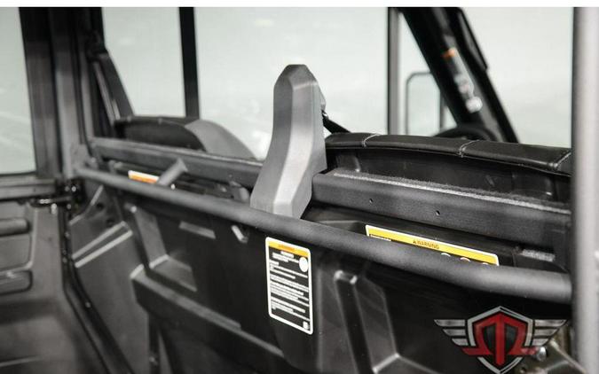 2026 Can-Am Defender MAX XT CAB HD11 With 10.25 in. Infotainment