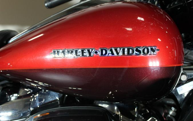 2018 Harley-Davidson® FLHTK Ultra Limited