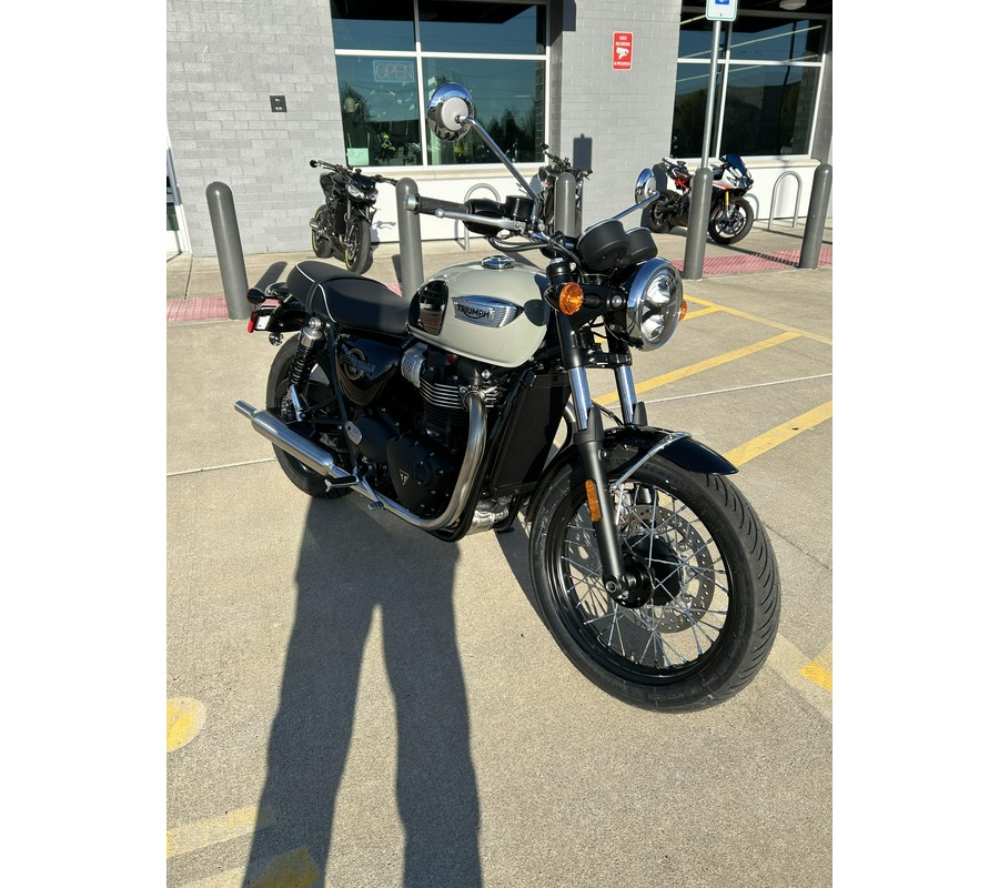 2026 Triumph BONNEVILLE T100