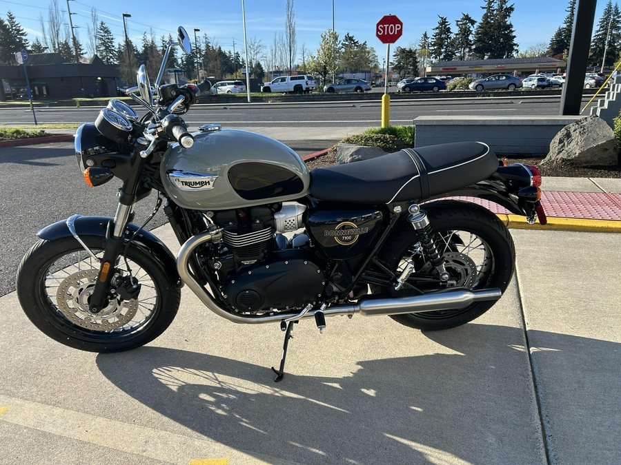 2026 Triumph BONNEVILLE T100
