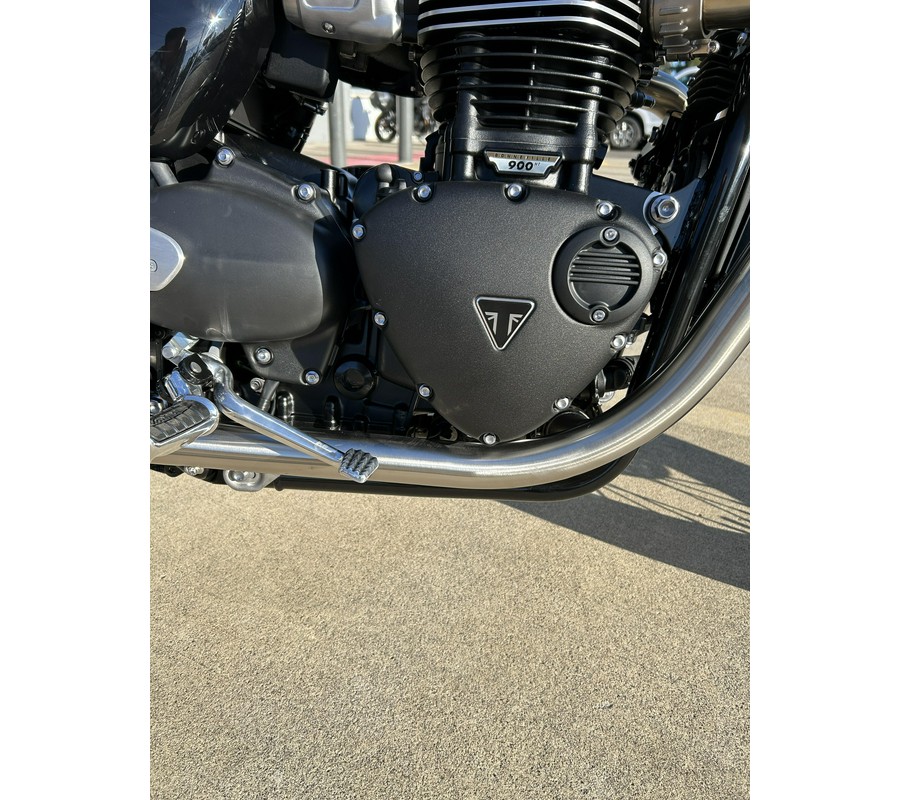 2026 Triumph BONNEVILLE T100
