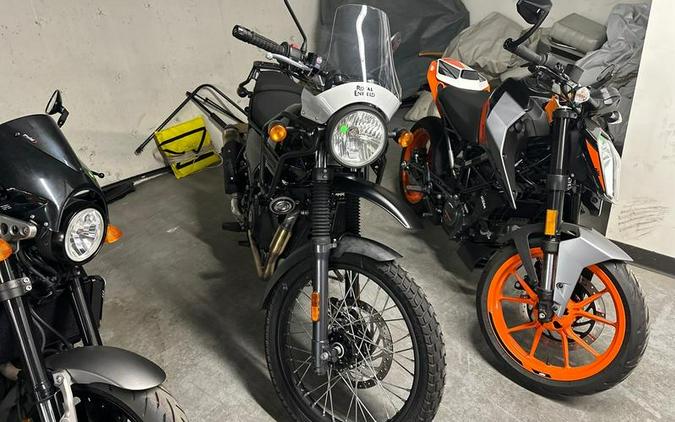2023 Royal Enfield Himalayan Pine Green