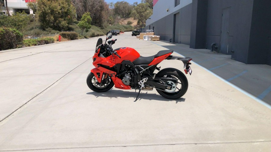2026 Suzuki GSX 8R