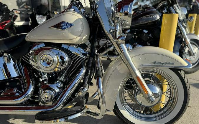 2014 Harley-Davidson® Softail Heritage Softail® Classic