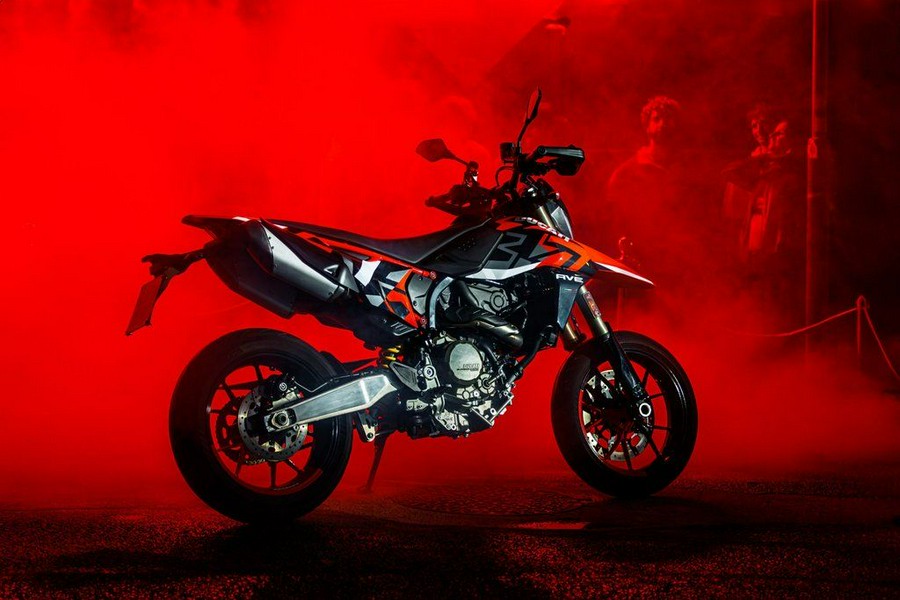 2025 Ducati Hypermotard 698 Mono RVE Graffiti livery