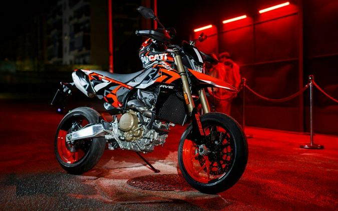 2025 Ducati Hypermotard 698 Mono RVE Graffiti livery