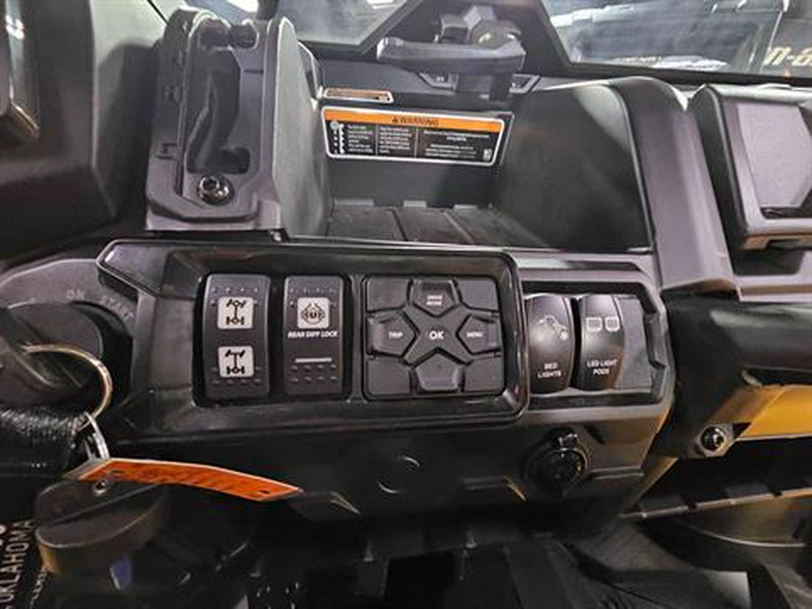 2025 Can-Am Defender MAX XT HD9