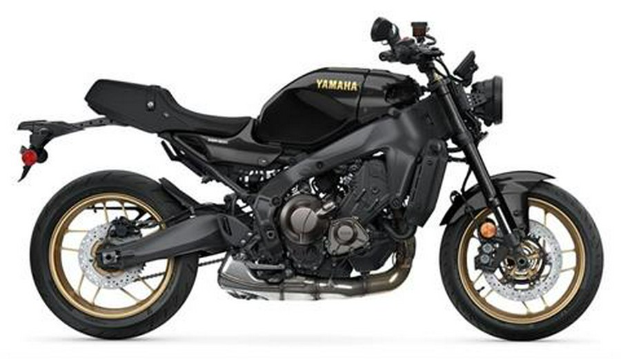 2025 Yamaha XSR900
