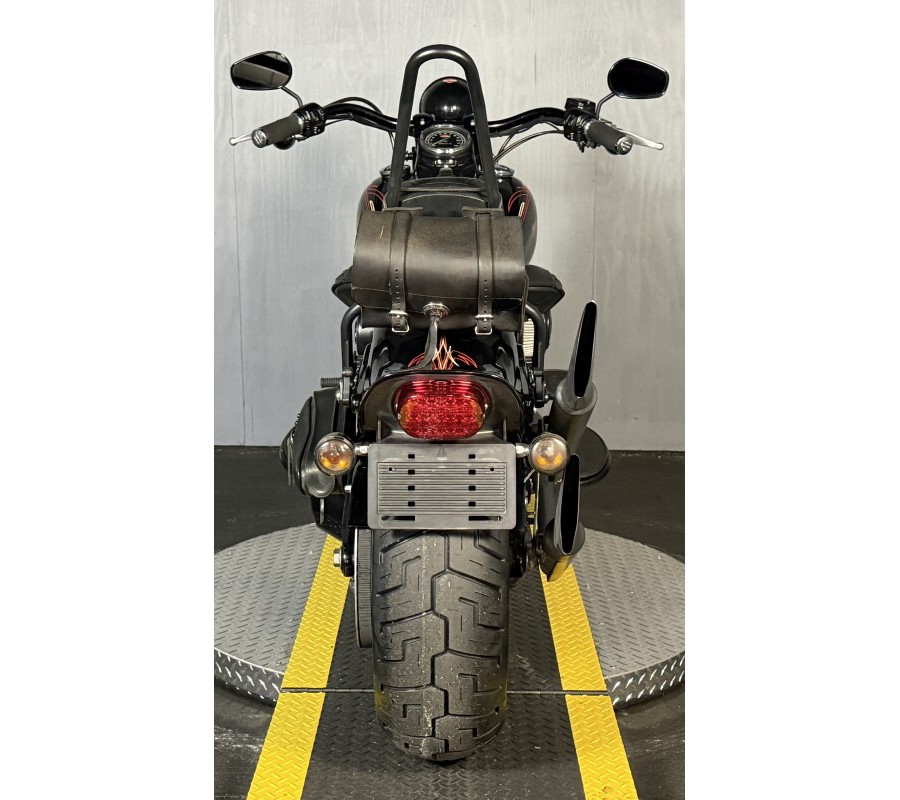 2009 Harley-Davidson® Softail® Cross Bones™ FLSTSB BLACK